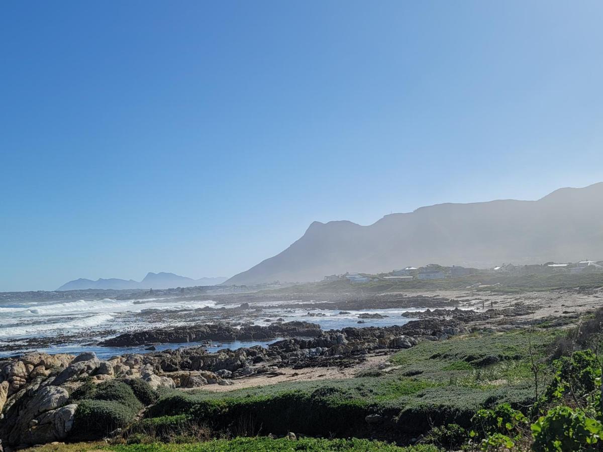 Adorable 2 Bedroom Cottage With Spacious Veranda Hermanus Luaran gambar